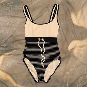 Tommy Hilfiger One Piece Swimsuit